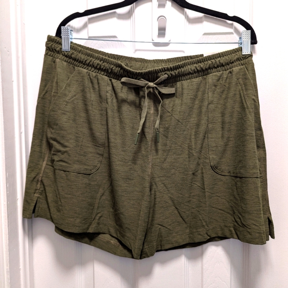 Old Navy Go-Dry shorts